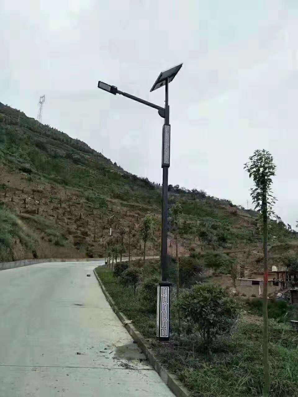 理县仿古太阳能路灯